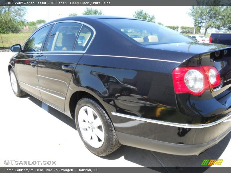 Deep Black / Pure Beige 2007 Volkswagen Passat 2.0T Sedan