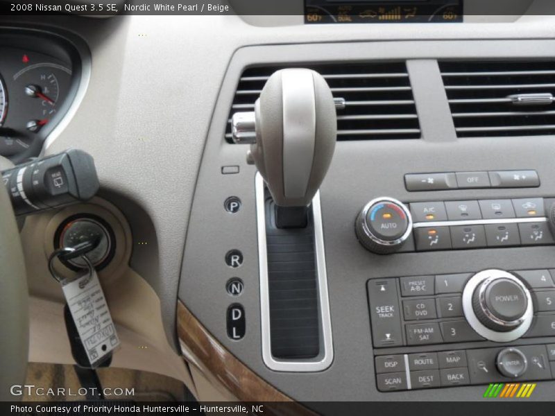 Nordic White Pearl / Beige 2008 Nissan Quest 3.5 SE