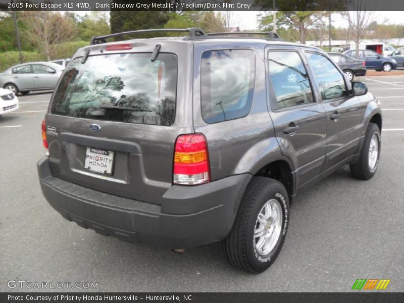Dark Shadow Grey Metallic / Medium/Dark Flint Grey 2005 Ford Escape XLS 4WD