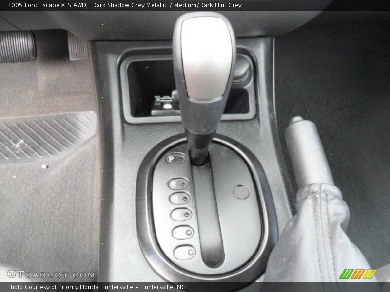 Dark Shadow Grey Metallic / Medium/Dark Flint Grey 2005 Ford Escape XLS 4WD