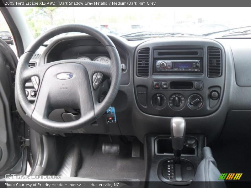 Dark Shadow Grey Metallic / Medium/Dark Flint Grey 2005 Ford Escape XLS 4WD