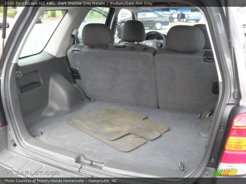 Dark Shadow Grey Metallic / Medium/Dark Flint Grey 2005 Ford Escape XLS 4WD