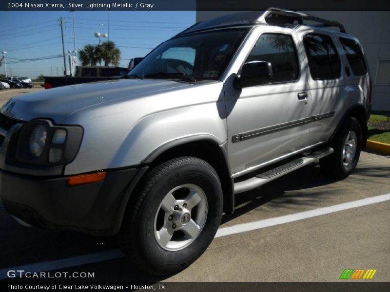 Silver Lightning Metallic / Gray 2004 Nissan Xterra