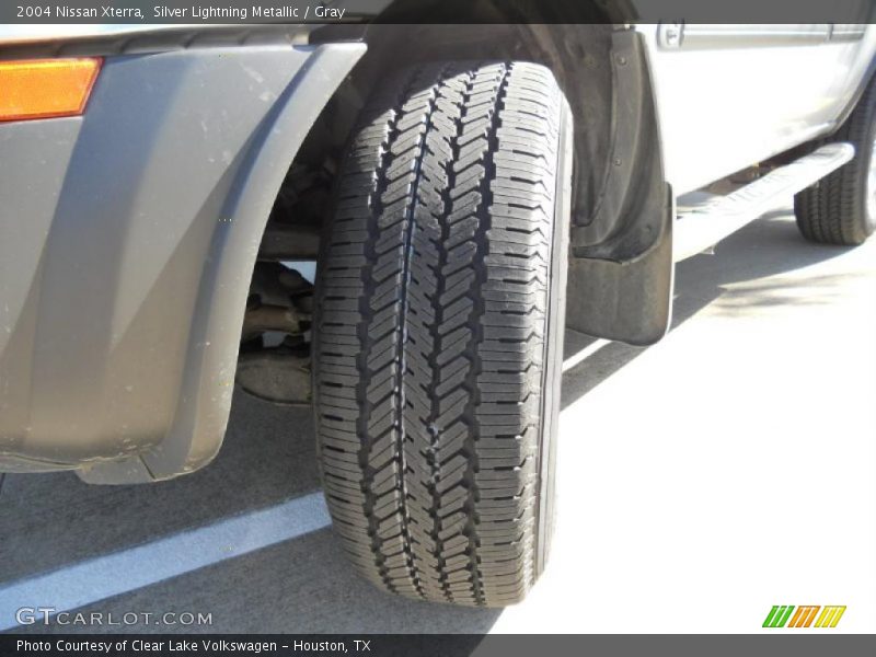 Silver Lightning Metallic / Gray 2004 Nissan Xterra