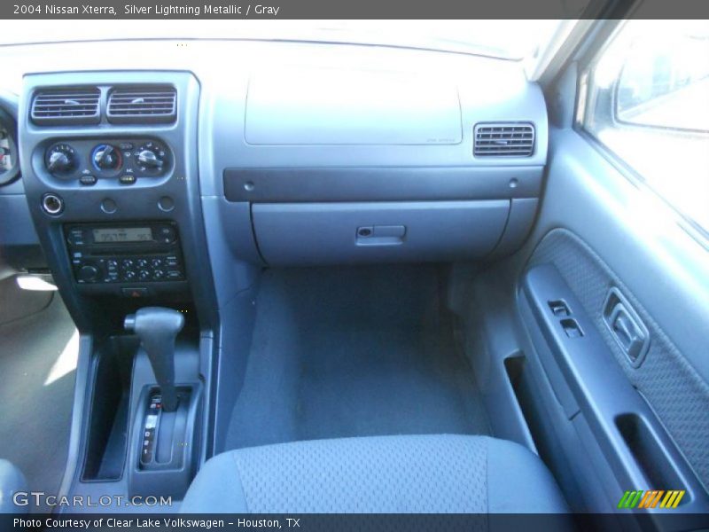 Silver Lightning Metallic / Gray 2004 Nissan Xterra
