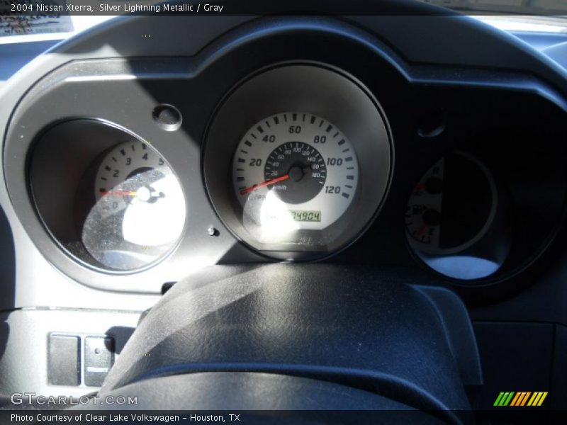 Silver Lightning Metallic / Gray 2004 Nissan Xterra