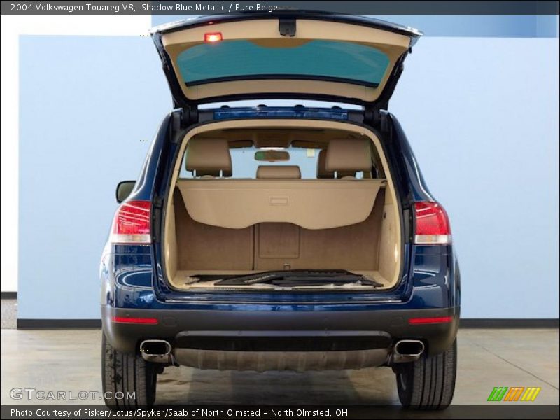  2004 Touareg V8 Trunk
