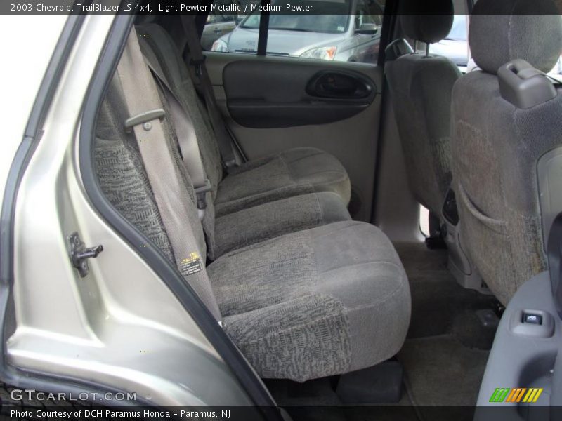 Light Pewter Metallic / Medium Pewter 2003 Chevrolet TrailBlazer LS 4x4