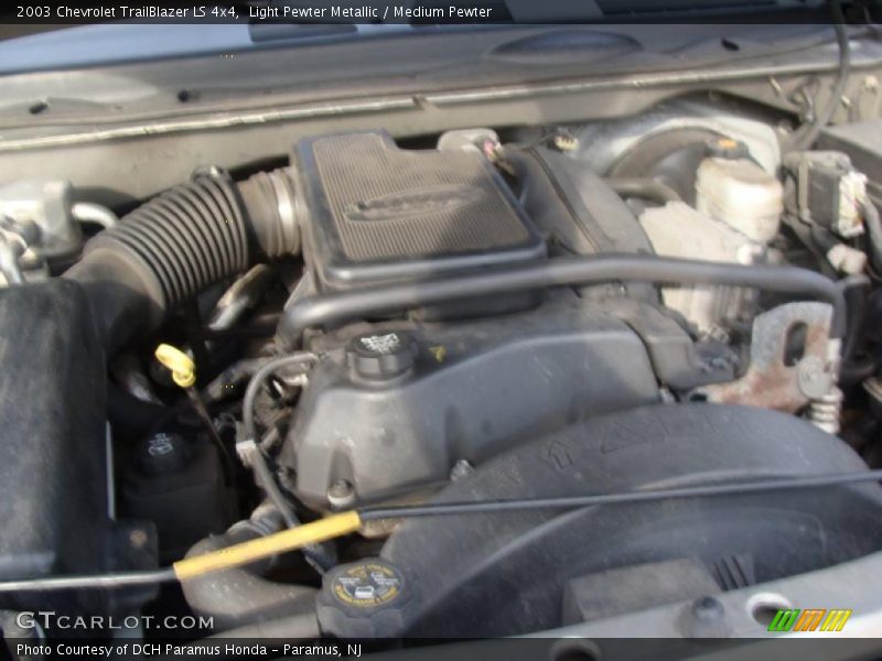 Light Pewter Metallic / Medium Pewter 2003 Chevrolet TrailBlazer LS 4x4