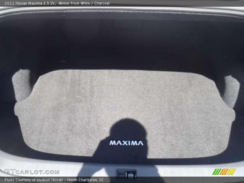 Winter Frost White / Charcoal 2011 Nissan Maxima 3.5 SV