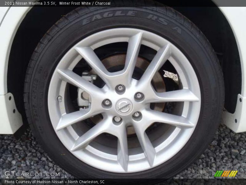 Winter Frost White / Charcoal 2011 Nissan Maxima 3.5 SV