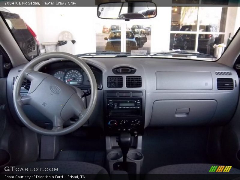 Dashboard of 2004 Rio Sedan