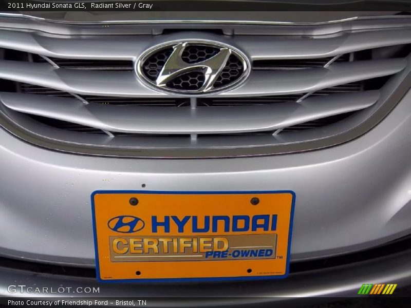 Radiant Silver / Gray 2011 Hyundai Sonata GLS