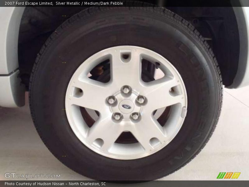  2007 Escape Limited Wheel