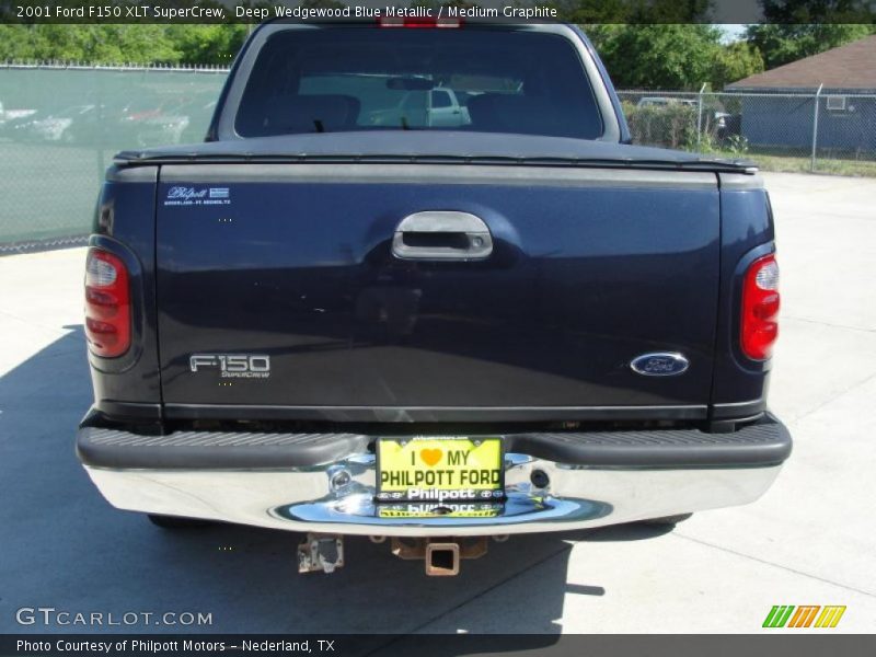 Deep Wedgewood Blue Metallic / Medium Graphite 2001 Ford F150 XLT SuperCrew