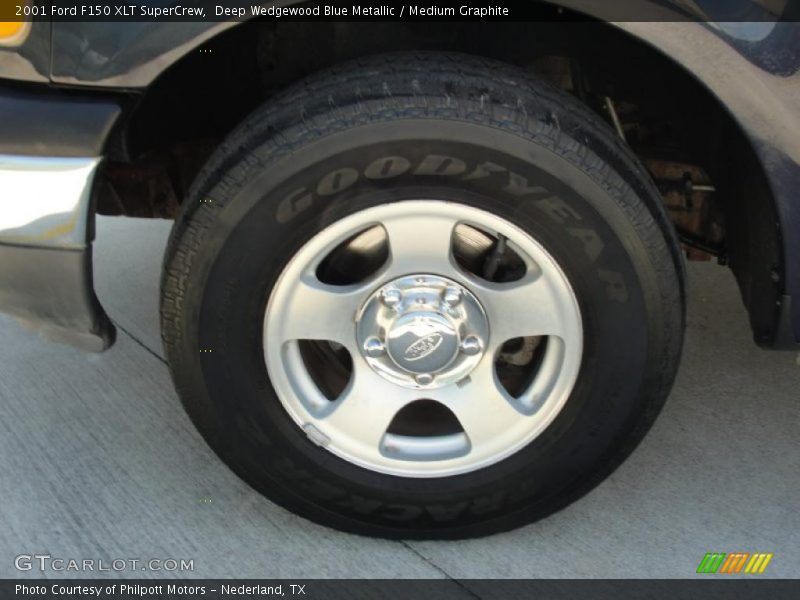 Deep Wedgewood Blue Metallic / Medium Graphite 2001 Ford F150 XLT SuperCrew