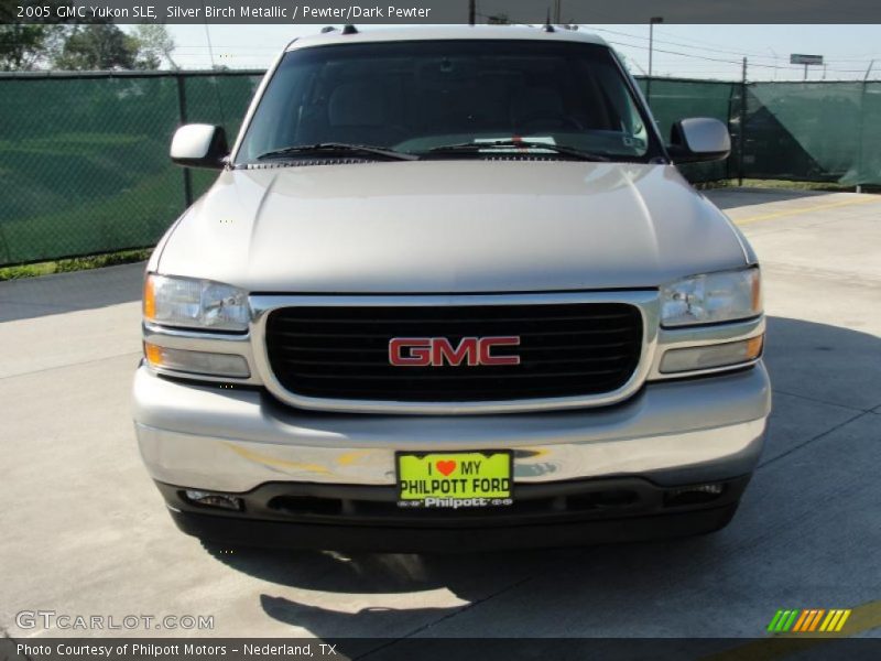 Silver Birch Metallic / Pewter/Dark Pewter 2005 GMC Yukon SLE