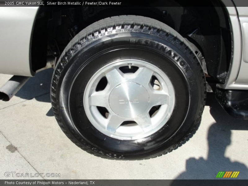Silver Birch Metallic / Pewter/Dark Pewter 2005 GMC Yukon SLE