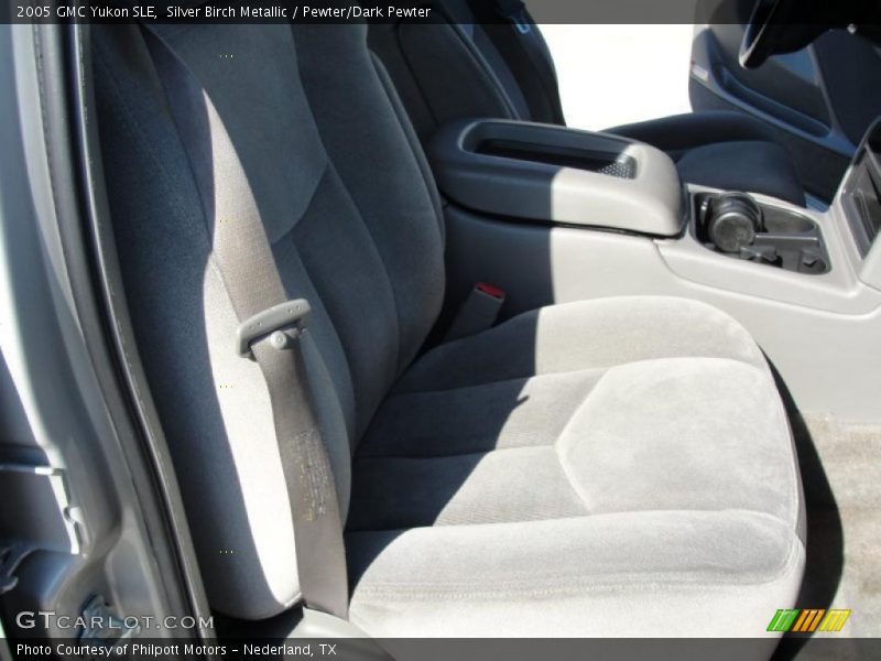 Silver Birch Metallic / Pewter/Dark Pewter 2005 GMC Yukon SLE