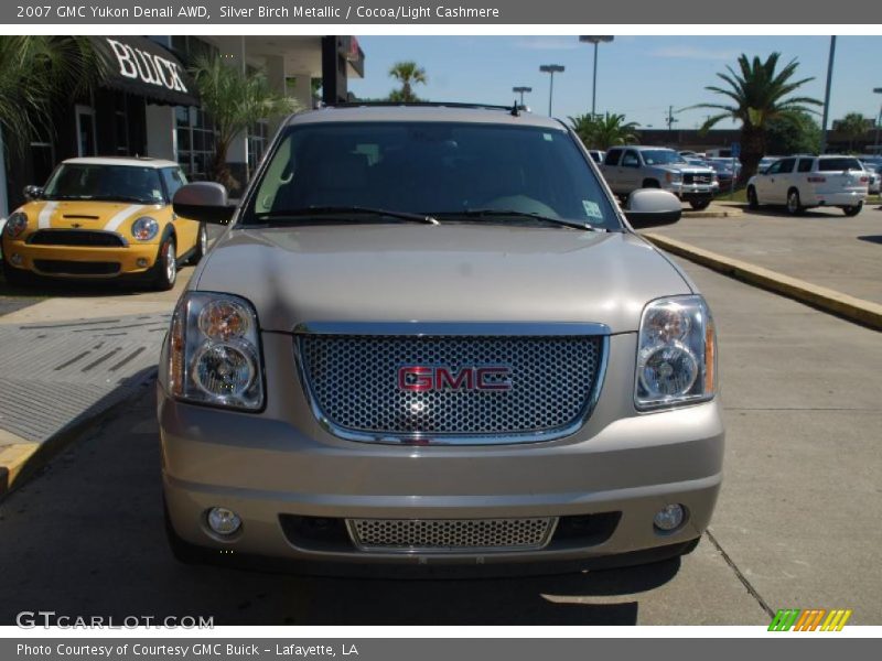 Silver Birch Metallic / Cocoa/Light Cashmere 2007 GMC Yukon Denali AWD