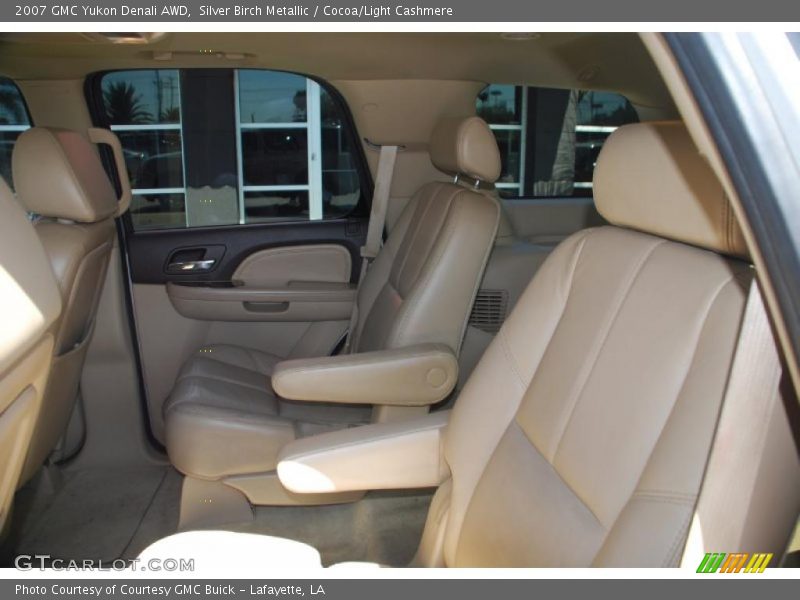 Silver Birch Metallic / Cocoa/Light Cashmere 2007 GMC Yukon Denali AWD