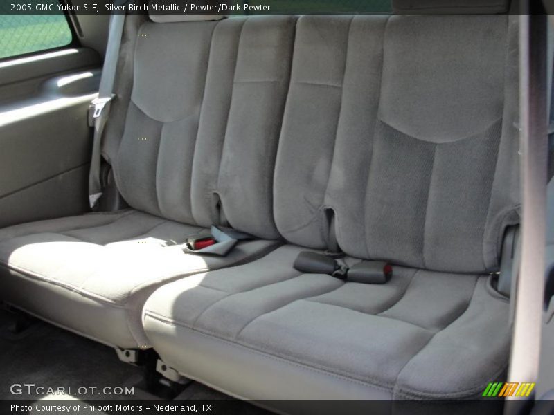 Silver Birch Metallic / Pewter/Dark Pewter 2005 GMC Yukon SLE