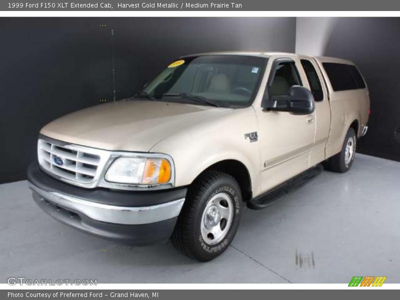 Harvest Gold Metallic / Medium Prairie Tan 1999 Ford F150 XLT Extended Cab