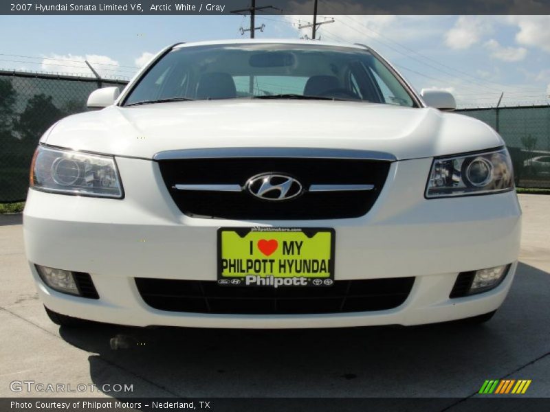 Arctic White / Gray 2007 Hyundai Sonata Limited V6
