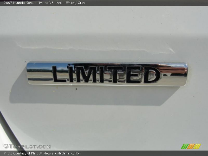 Arctic White / Gray 2007 Hyundai Sonata Limited V6
