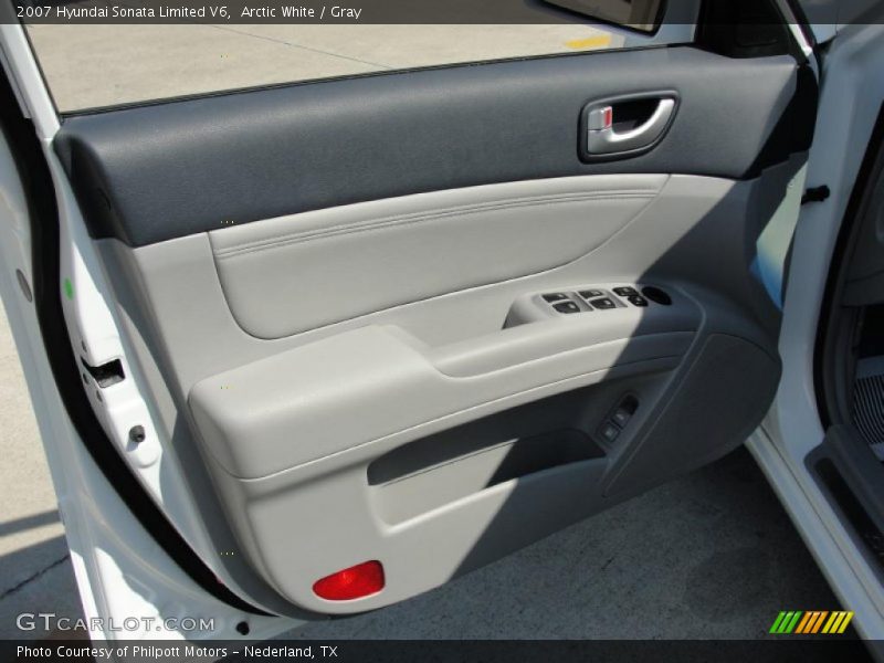 Arctic White / Gray 2007 Hyundai Sonata Limited V6