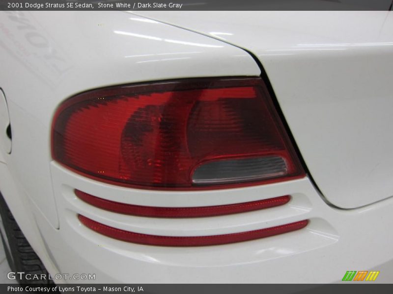 Stone White / Dark Slate Gray 2001 Dodge Stratus SE Sedan