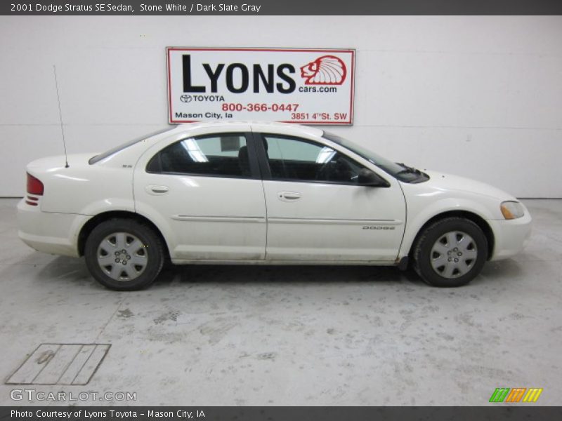 Stone White / Dark Slate Gray 2001 Dodge Stratus SE Sedan