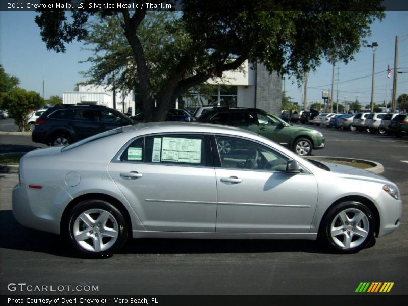 Silver Ice Metallic / Titanium 2011 Chevrolet Malibu LS