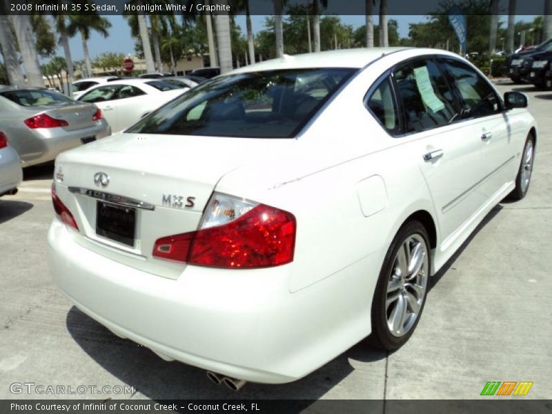  2008 M 35 S Sedan Moonlight White