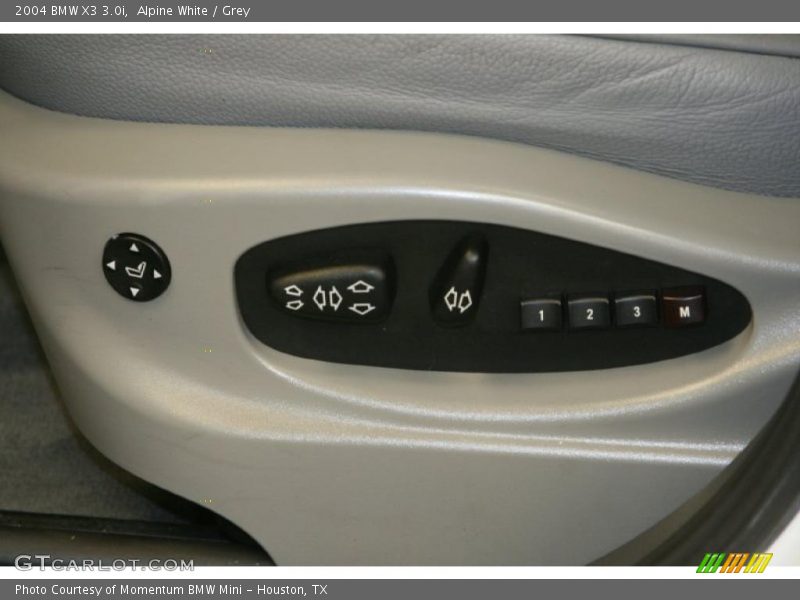 Alpine White / Grey 2004 BMW X3 3.0i