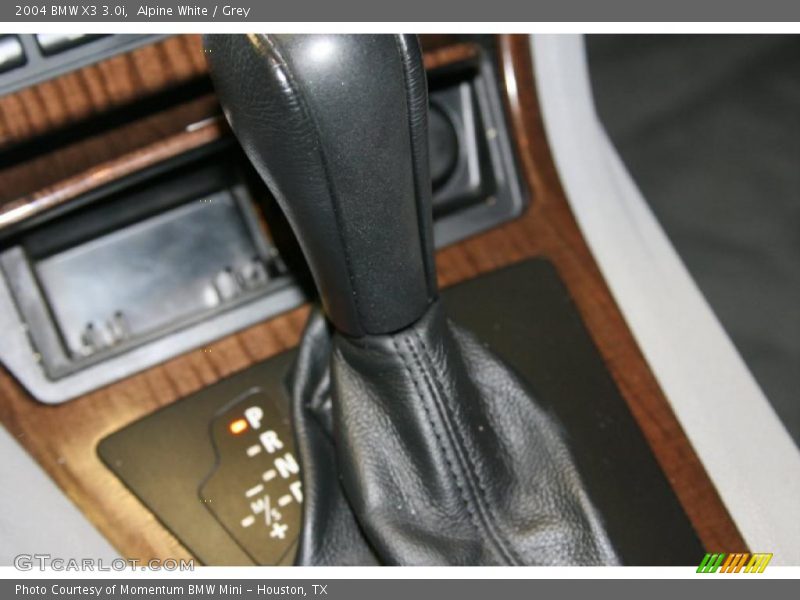 Alpine White / Grey 2004 BMW X3 3.0i