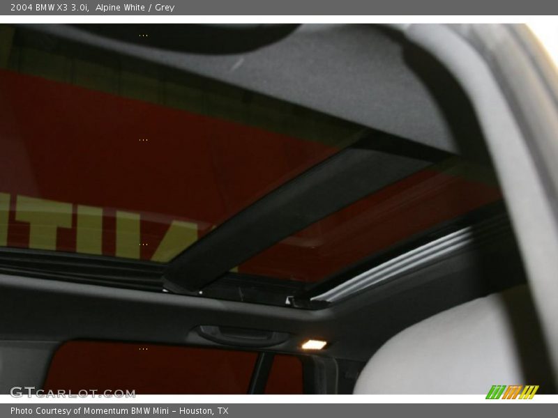 Alpine White / Grey 2004 BMW X3 3.0i