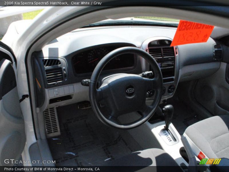 Clear White / Gray 2006 Kia Spectra Spectra5 Hatchback