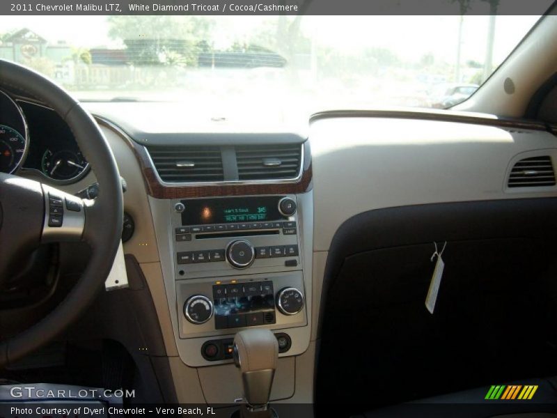 White Diamond Tricoat / Cocoa/Cashmere 2011 Chevrolet Malibu LTZ