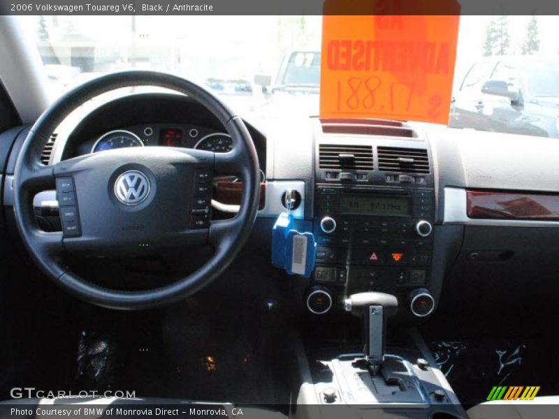 Black / Anthracite 2006 Volkswagen Touareg V6