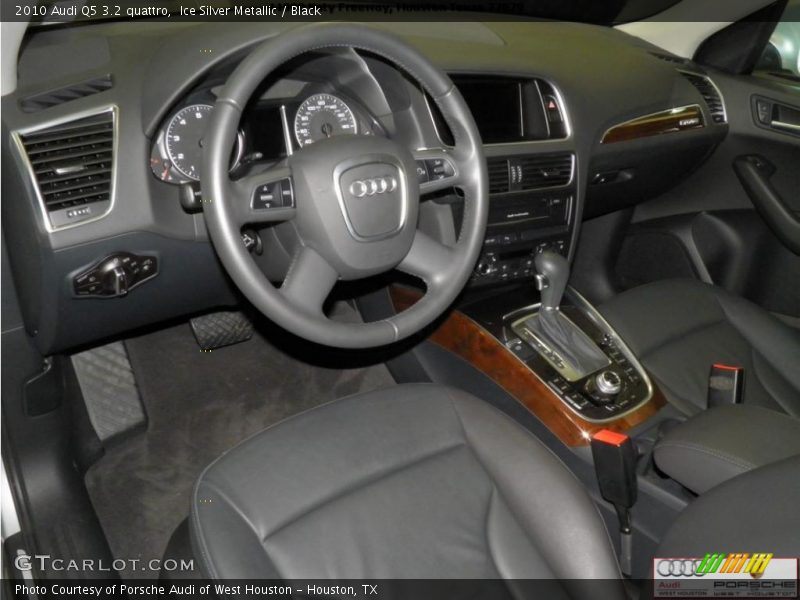 Ice Silver Metallic / Black 2010 Audi Q5 3.2 quattro