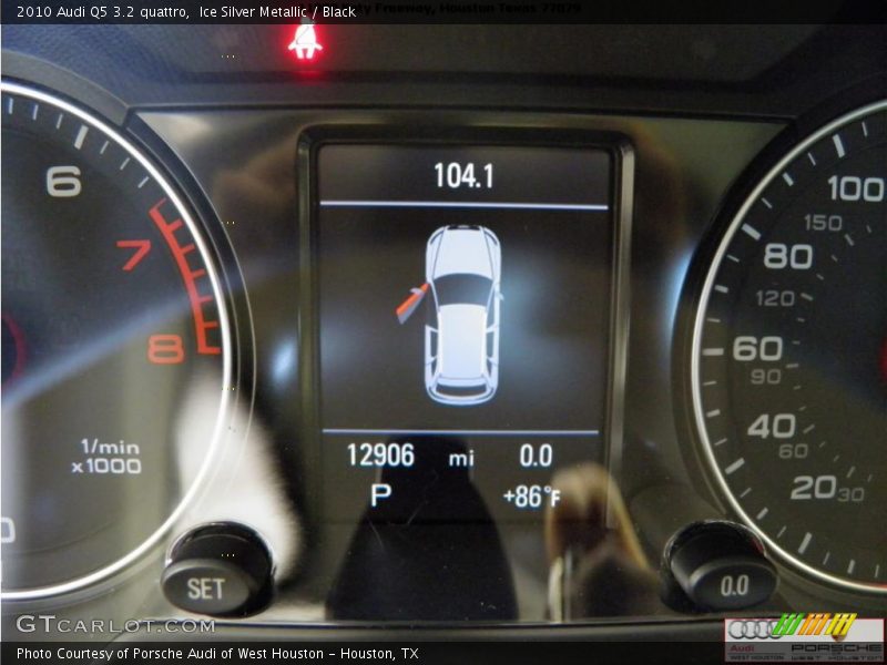 Ice Silver Metallic / Black 2010 Audi Q5 3.2 quattro