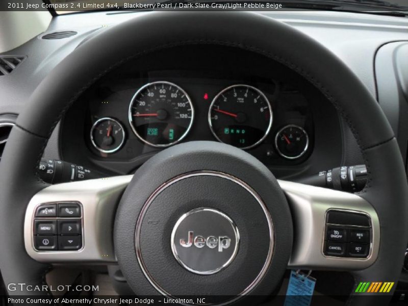  2011 Compass 2.4 Limited 4x4 Steering Wheel