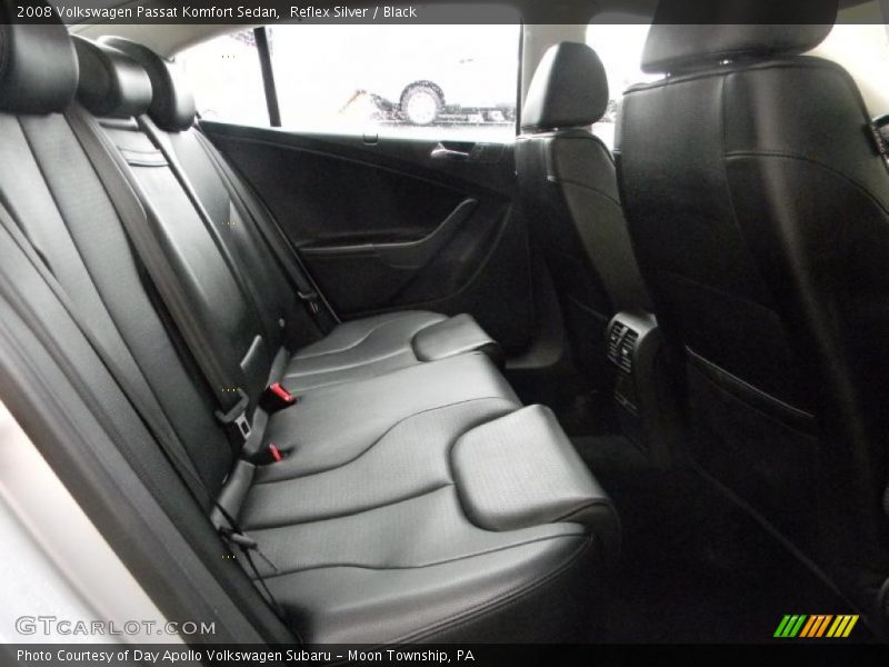 Reflex Silver / Black 2008 Volkswagen Passat Komfort Sedan