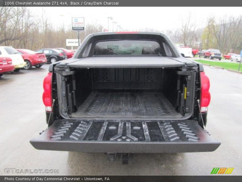 Black / Gray/Dark Charcoal 2006 Chevrolet Avalanche Z71 4x4