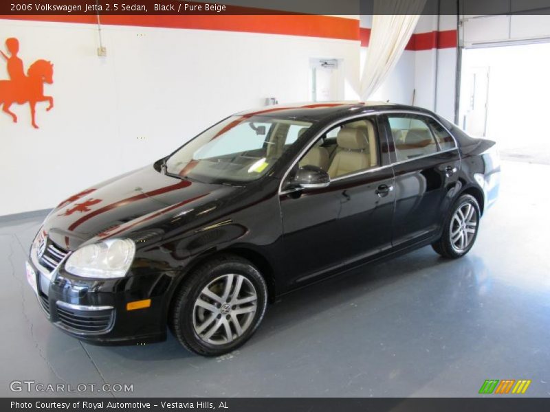Black / Pure Beige 2006 Volkswagen Jetta 2.5 Sedan