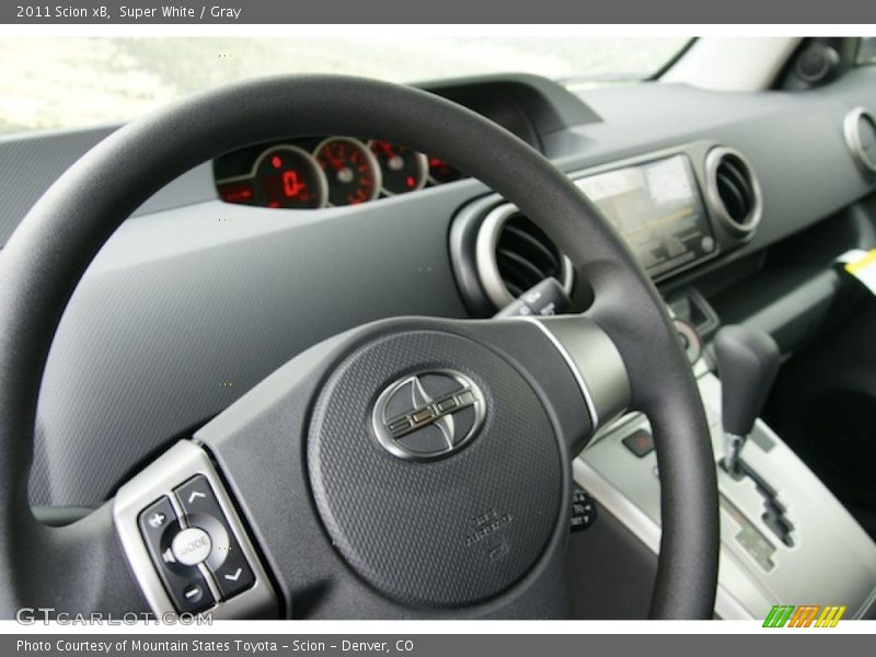 Super White / Gray 2011 Scion xB