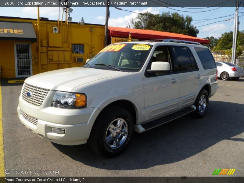 Cashmere Tri-Coat Metallic / Medium Parchment 2006 Ford Expedition Limited