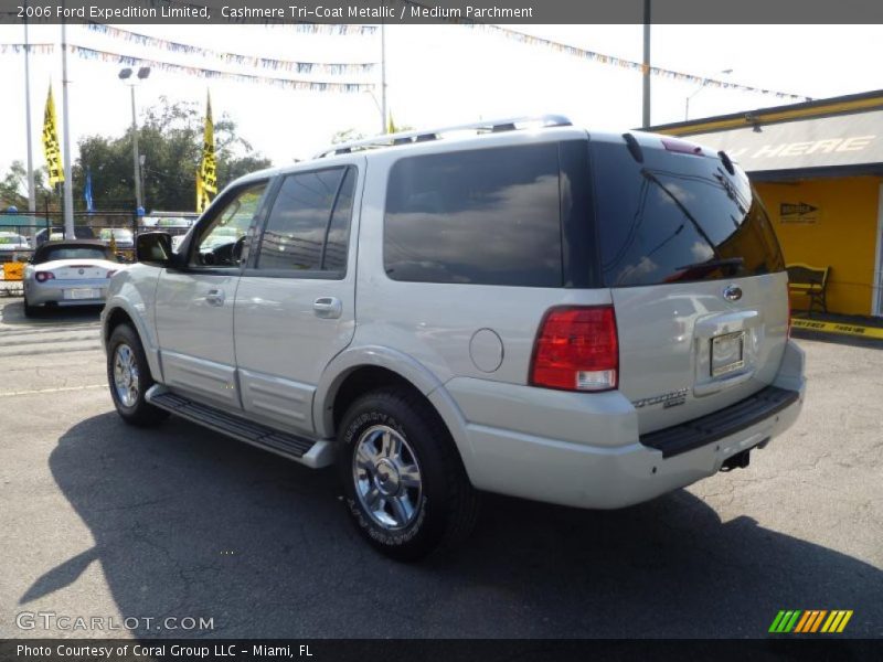 Cashmere Tri-Coat Metallic / Medium Parchment 2006 Ford Expedition Limited