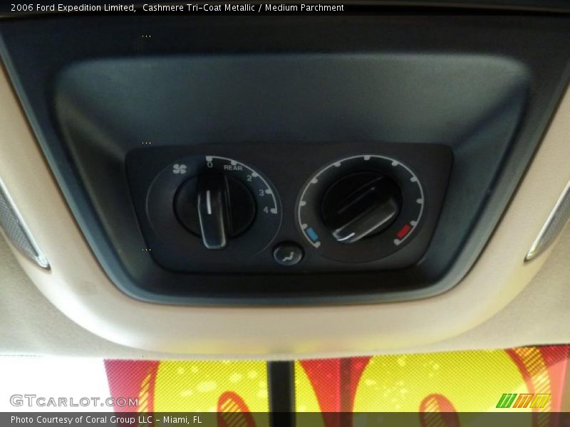 Cashmere Tri-Coat Metallic / Medium Parchment 2006 Ford Expedition Limited